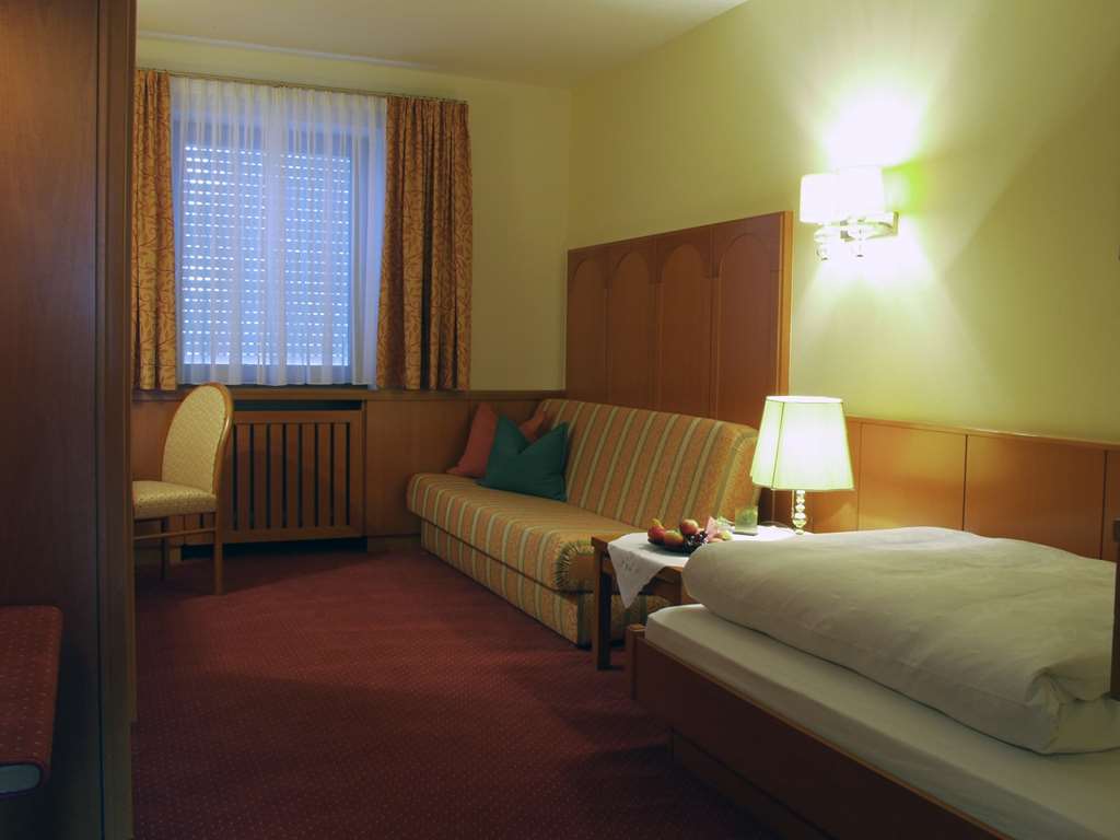 Akzent Hotel Restaurant Altdorfer Hof Вайнгартен Номер фото