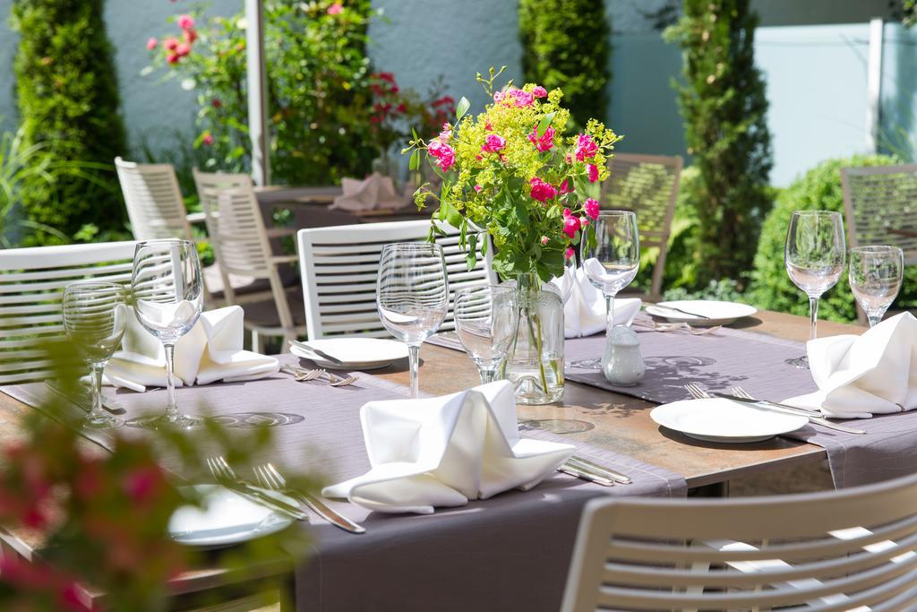 Akzent Hotel Restaurant Altdorfer Hof Вайнгартен Экстерьер фото