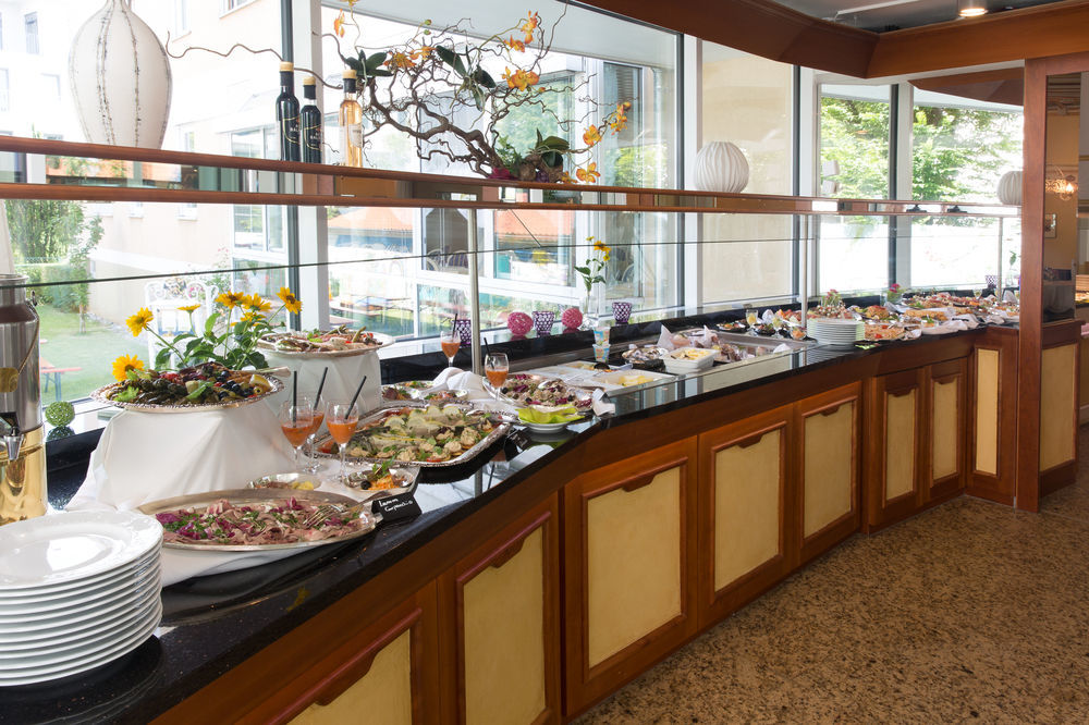 Akzent Hotel Restaurant Altdorfer Hof Вайнгартен Экстерьер фото